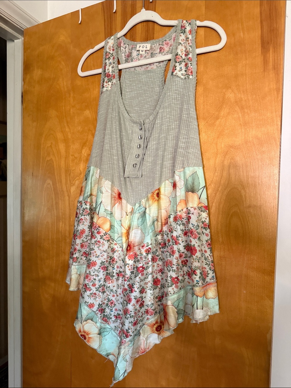 POL Mixed Media Tank Top With Sage Base Color. Sz Medium but Very Oversized